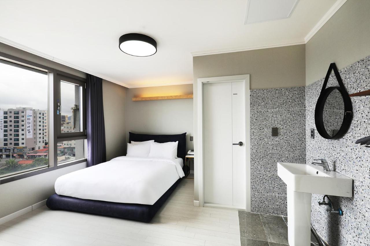 Cornerstone Hotel Seogwipo Eksteriør billede