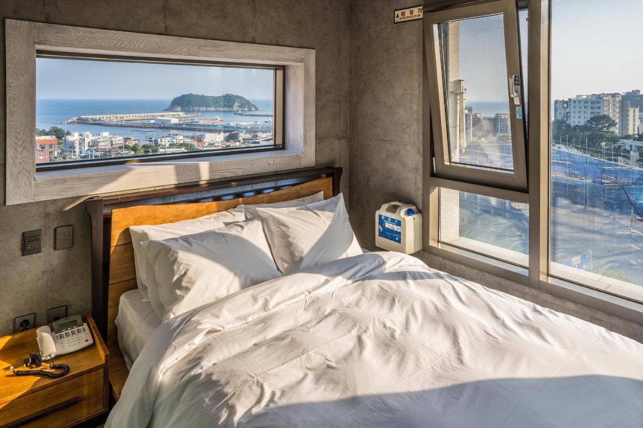 Cornerstone Hotel Seogwipo Eksteriør billede